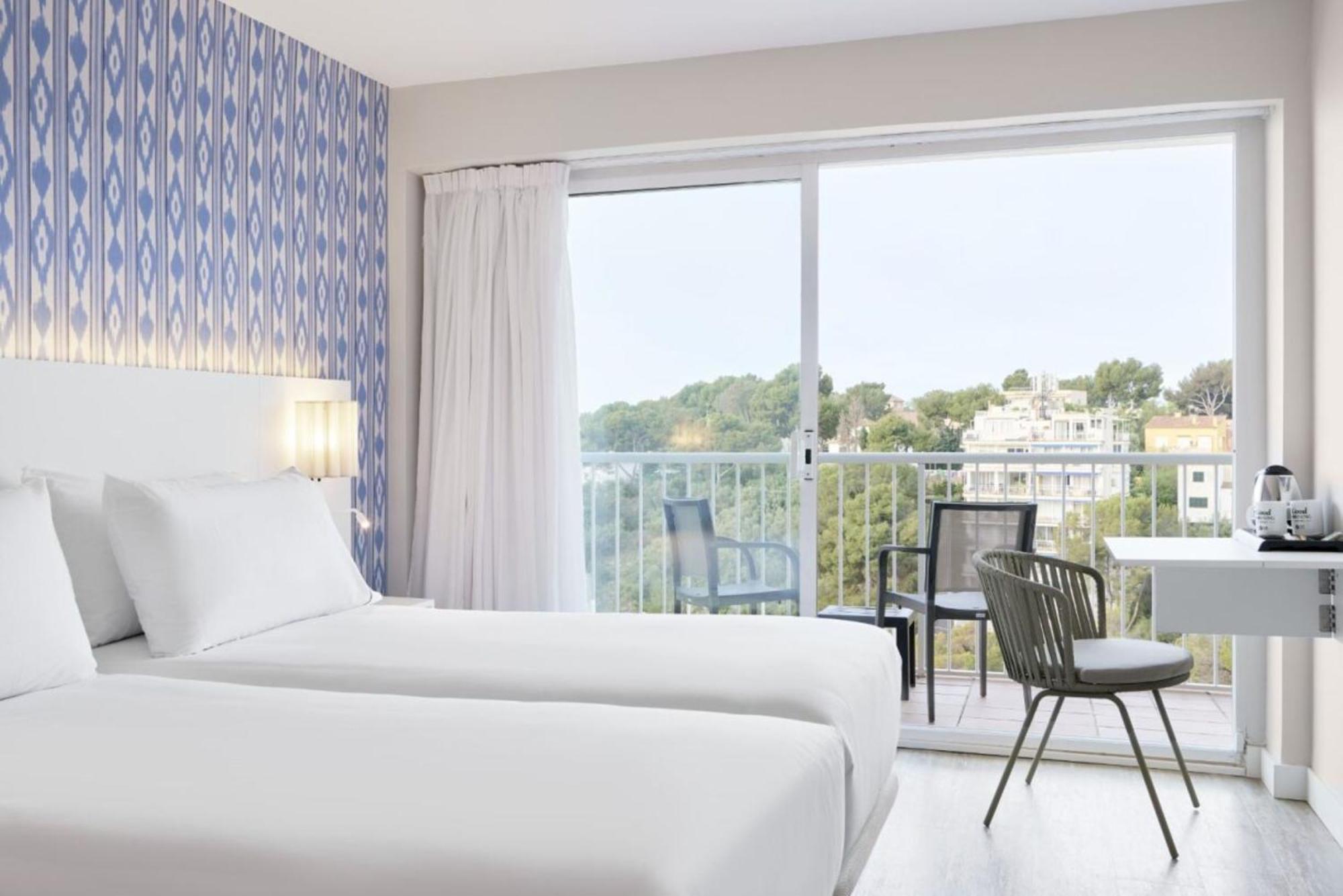 Exe Portals Nous (Adults Only) Hotel Ngoại thất bức ảnh